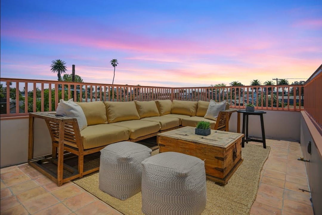1210 Cabrillo Ave 1