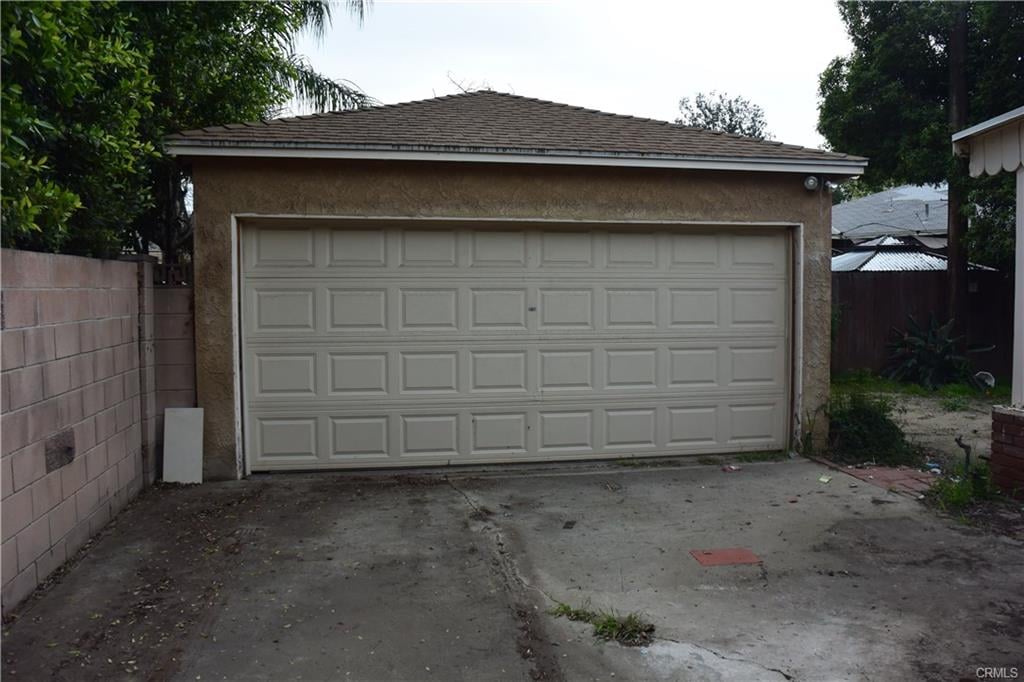 15510 Sylvan St, Van Nuys CA 91411 