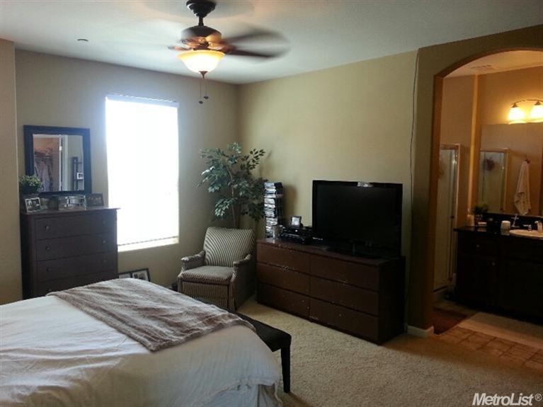 Welcome Home Nicole! Another Happy Buyer!