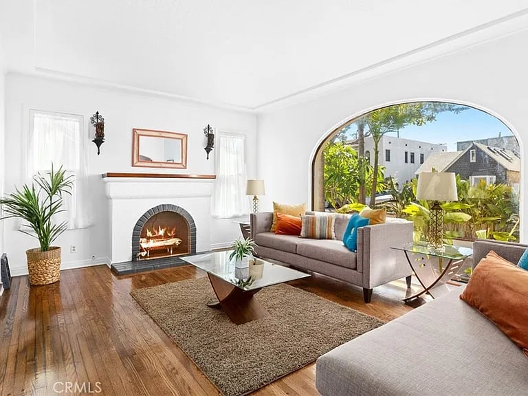 36 Glendora Ave
