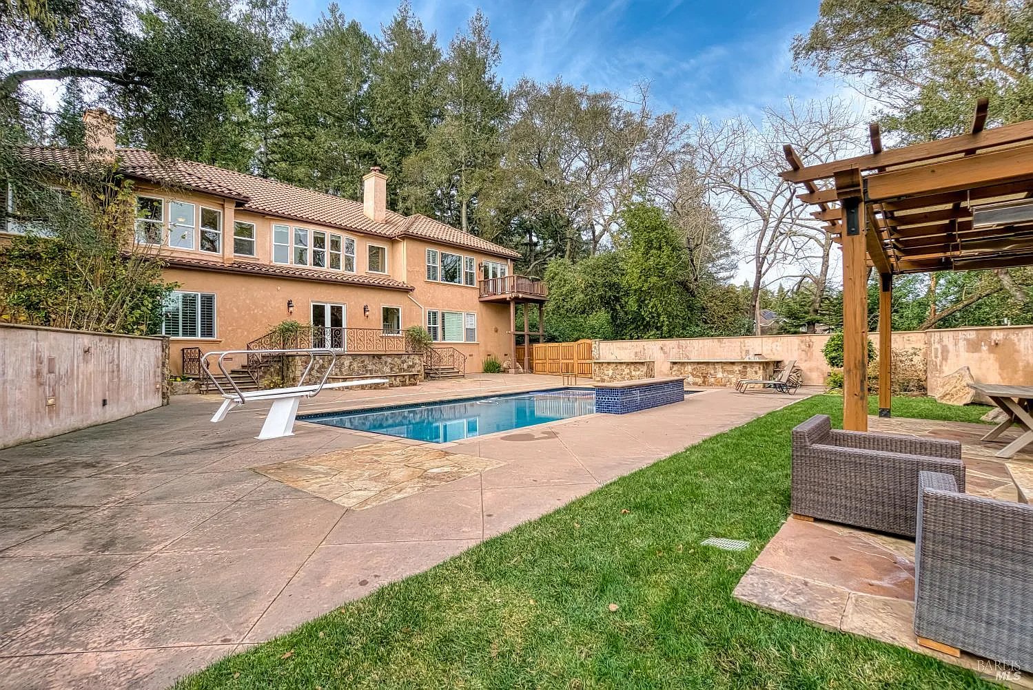 2703 Brush Creek Rd
