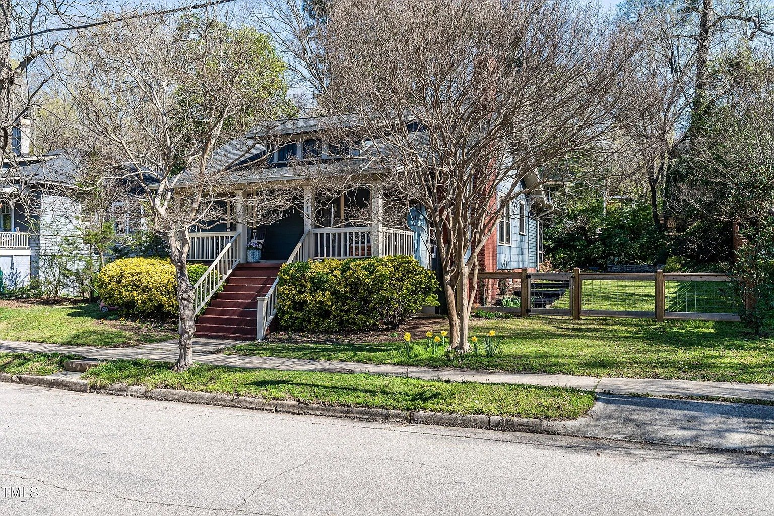 914 Dorothea Dr
