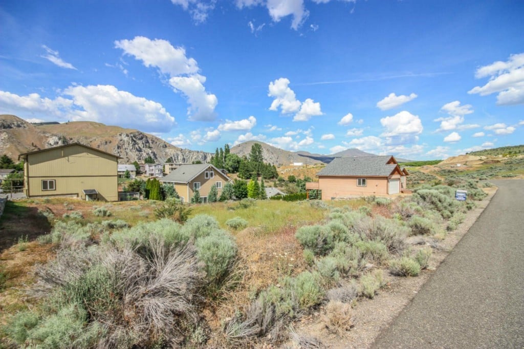 225 E Marine View Dr