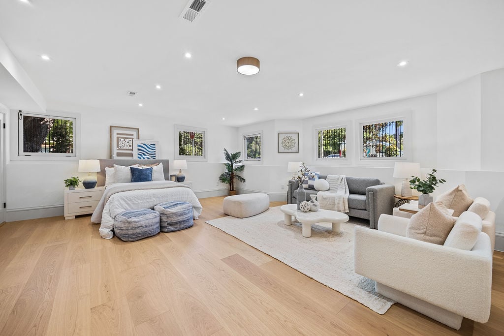 785 3rd Avenue · Photo 80