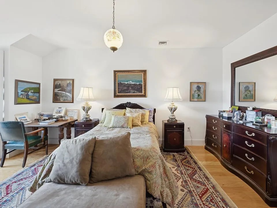 342 Marina Pointe Drive