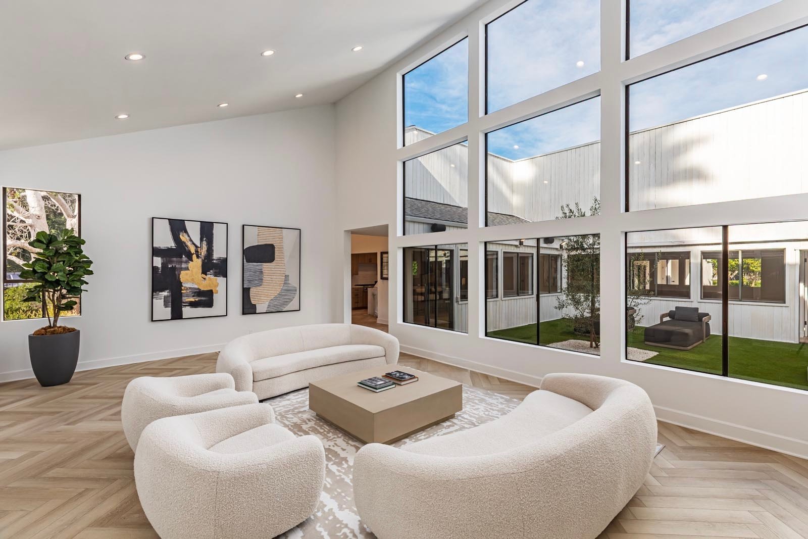 The Beverly Drive Estate 