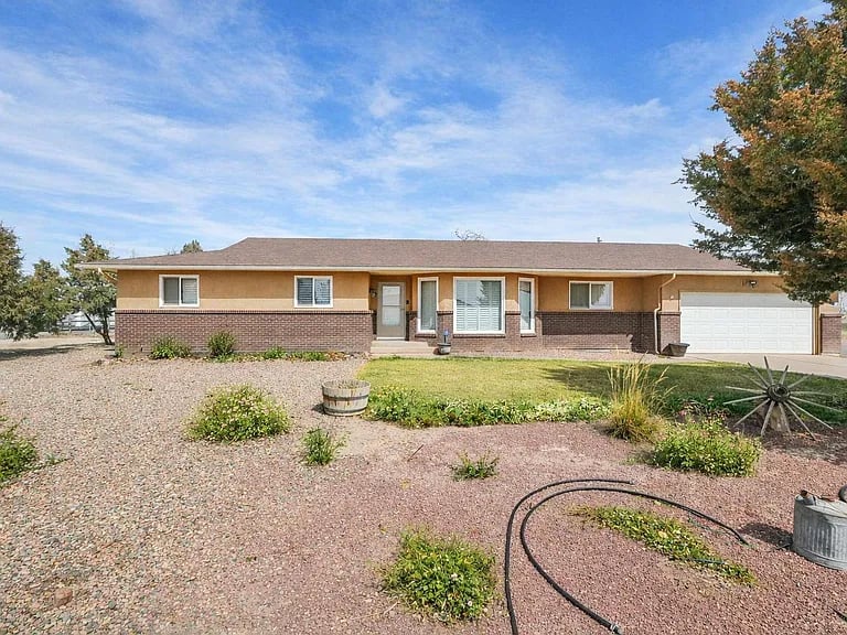 1003 W Camino Al Cielo Dr