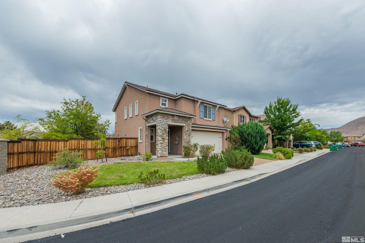 2015 Black Sand Dr