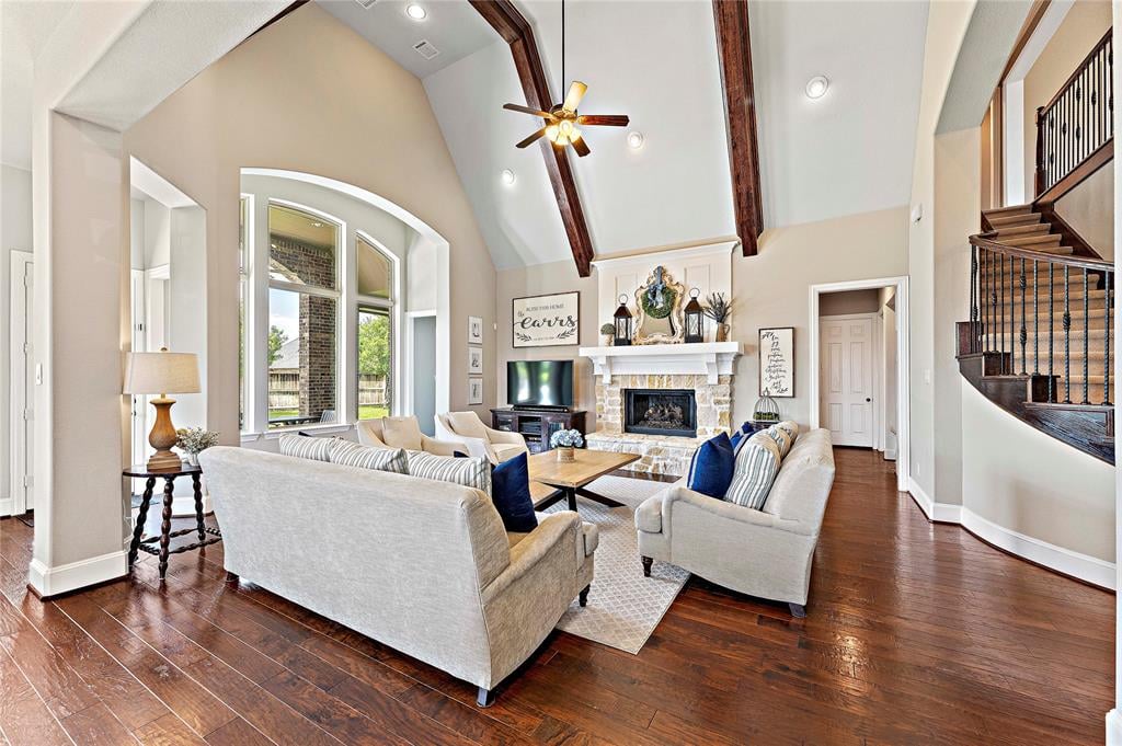 27614 Hunting Bay Ct