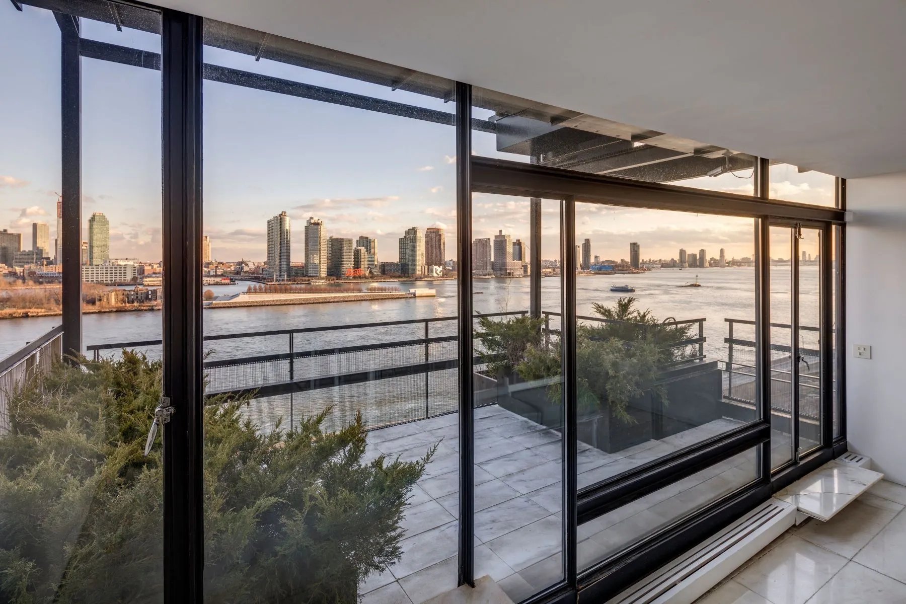 The Paul Rudolph Townhouse: A Minimalist Modern Masterpiece