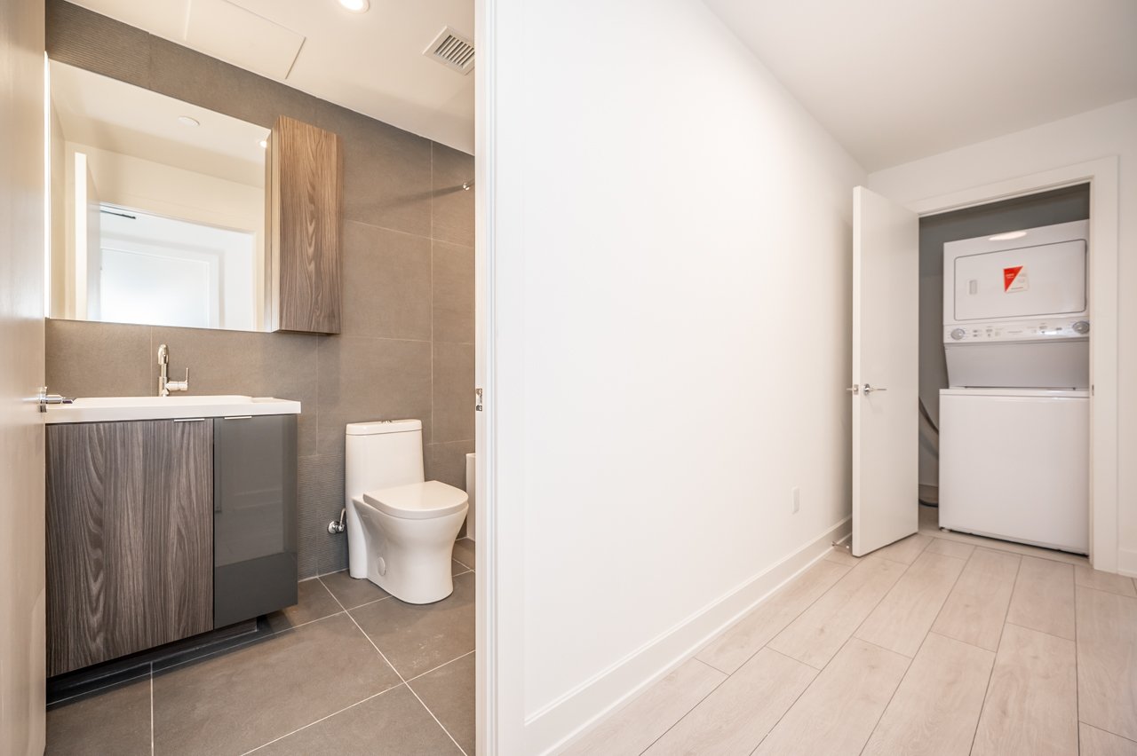 15 Mercer Street Unit: 1707