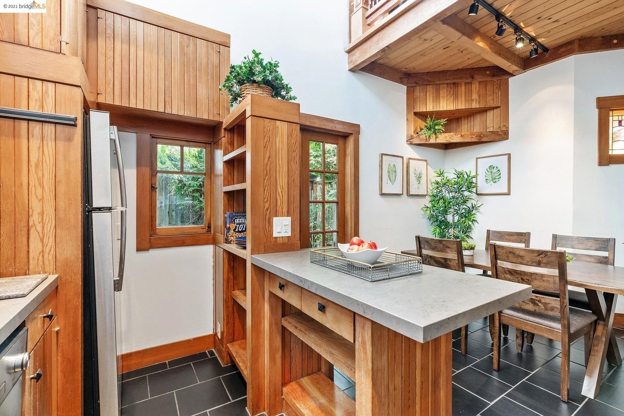 2016 Delaware St, #A