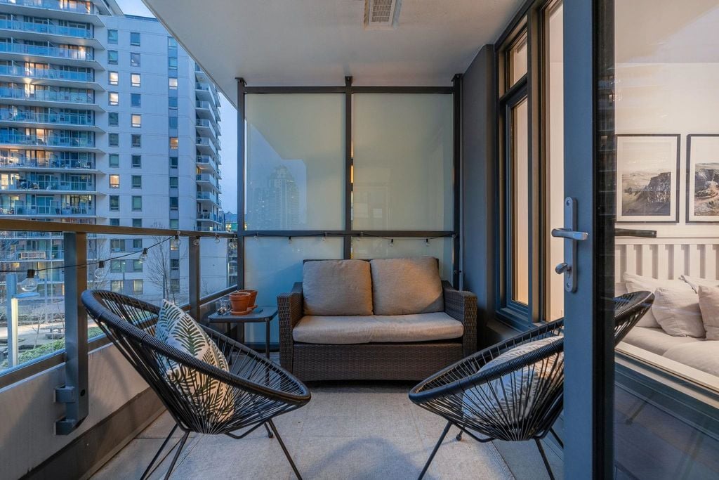 1678 Pullman Porter St, #301