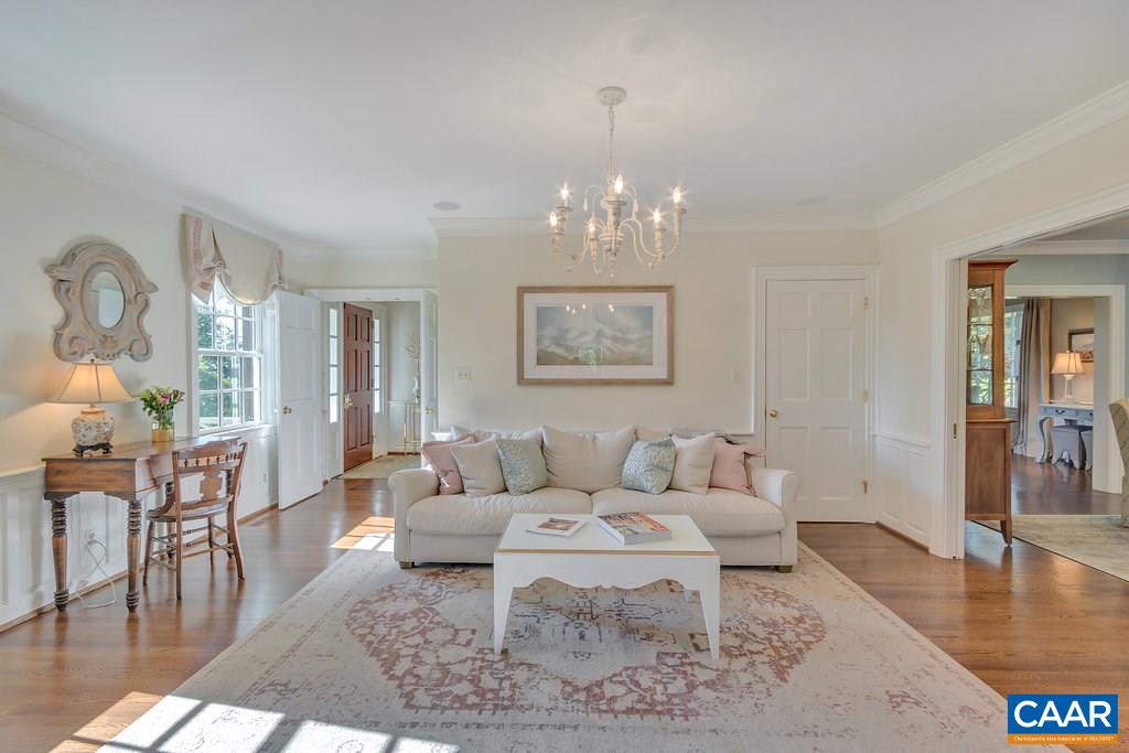 105 Bedford Pl