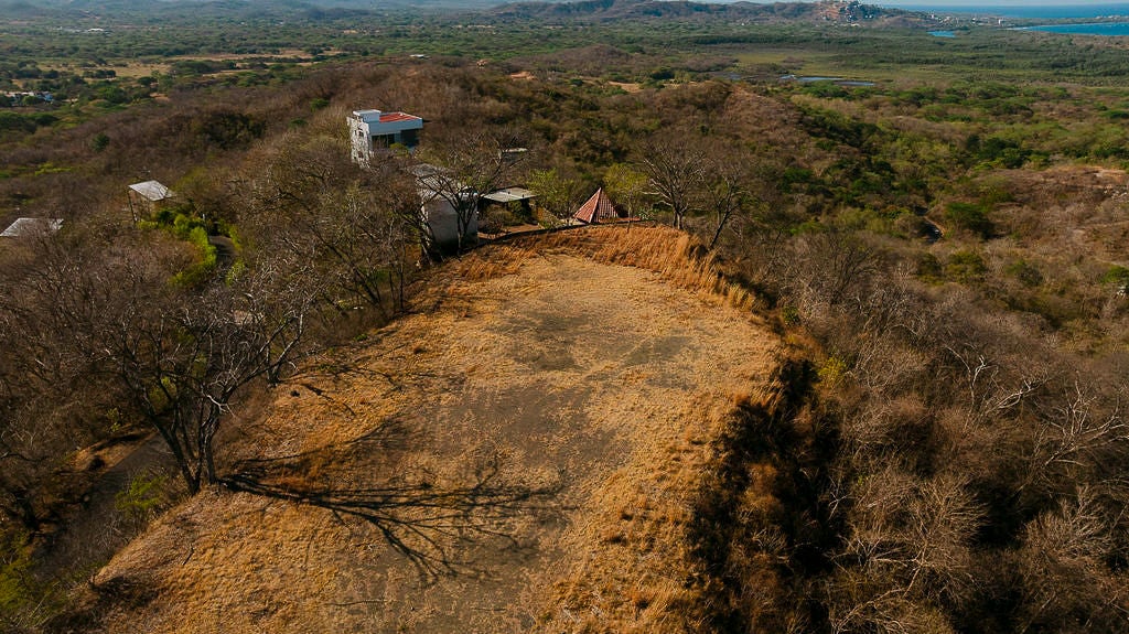 Corona del Cabo Lot 16 | 5,014 m² Buildable Lot Near Playa Grande