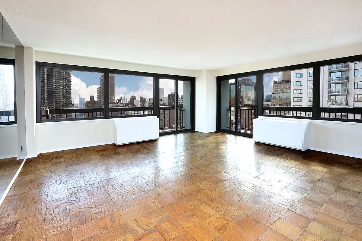 300 East 59th St, #1801