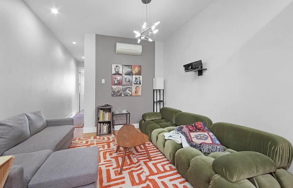 1346 Hancock Street 1L