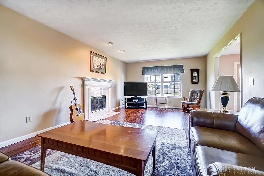 304 Windgate Ct