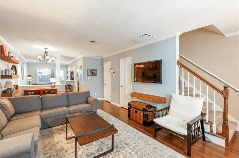 105 River Dr N Unit B