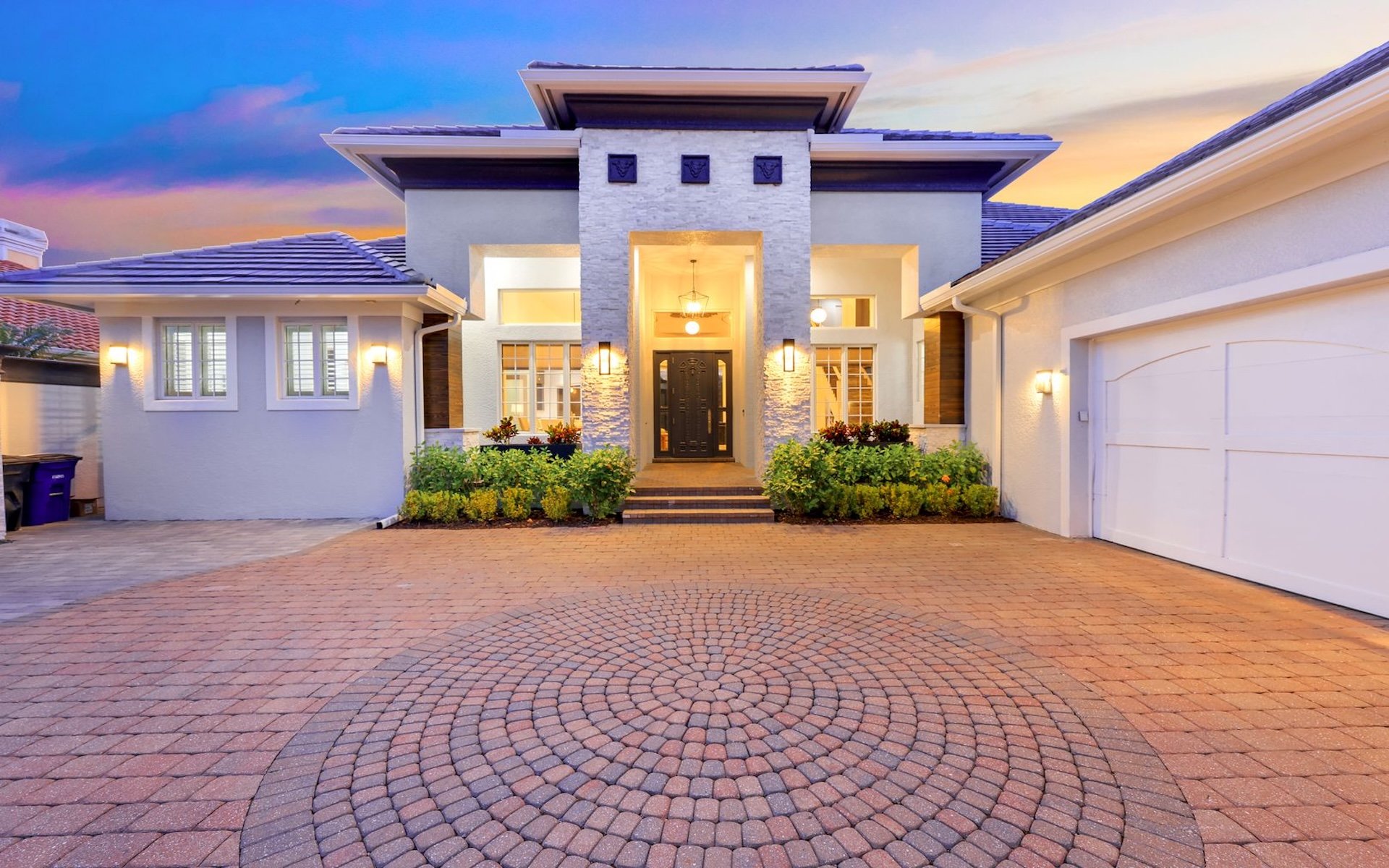 12570 Vittoria Way