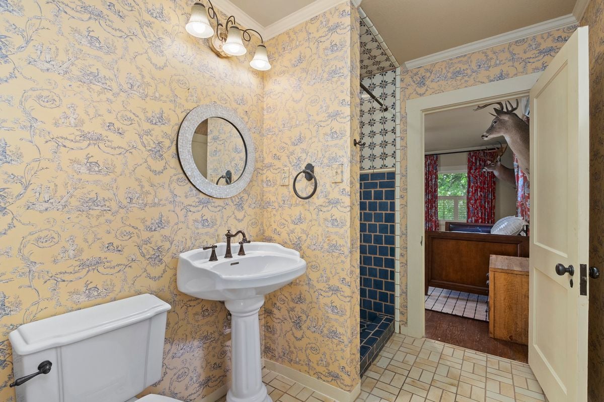 Historically Significant Spanish Revival in Monte Vista