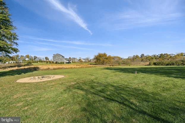Home For Sale in Wild Raspberry, Virginia