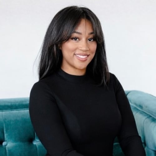 Marlania Trujillo Denver, CO Real Estate Agent Headshot