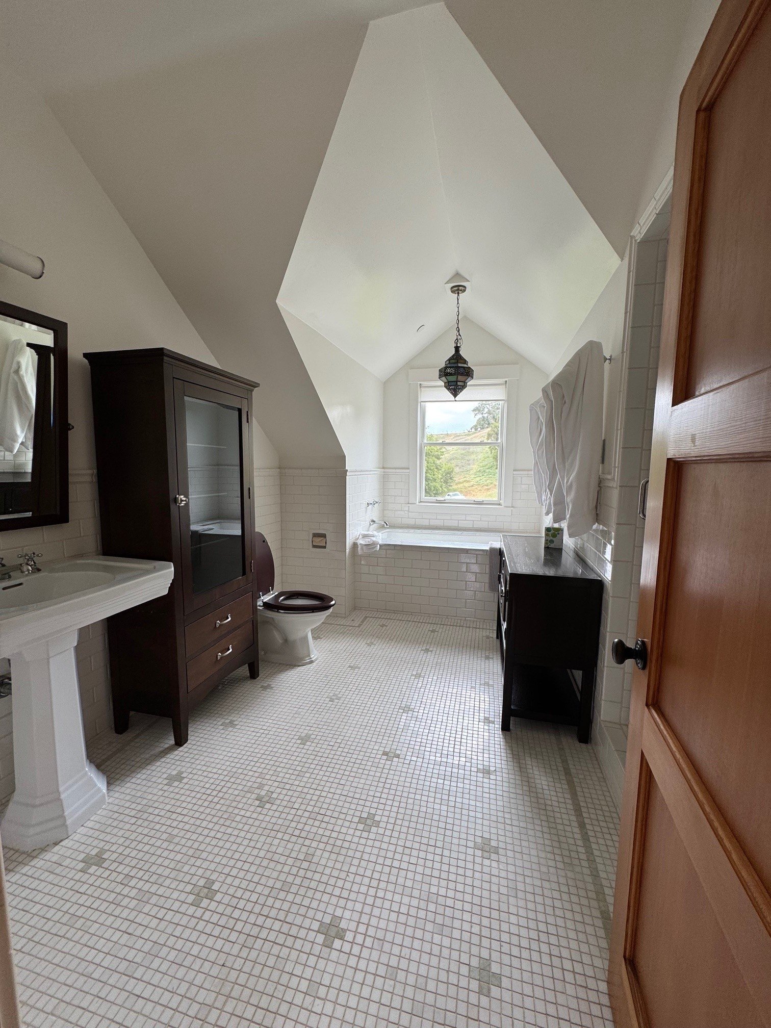 Country Farmhouse for Rent
