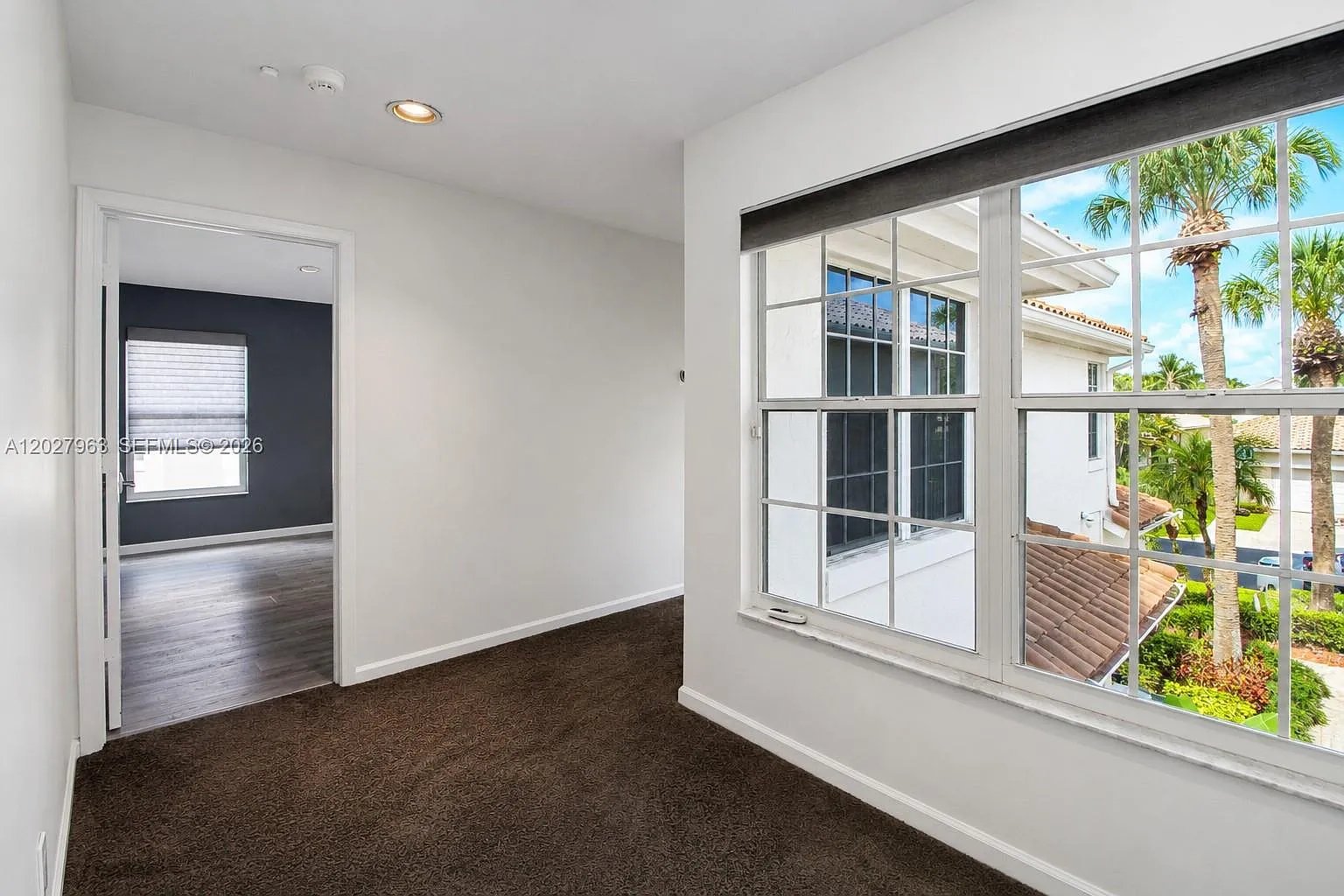 6646 NW 25th Ter