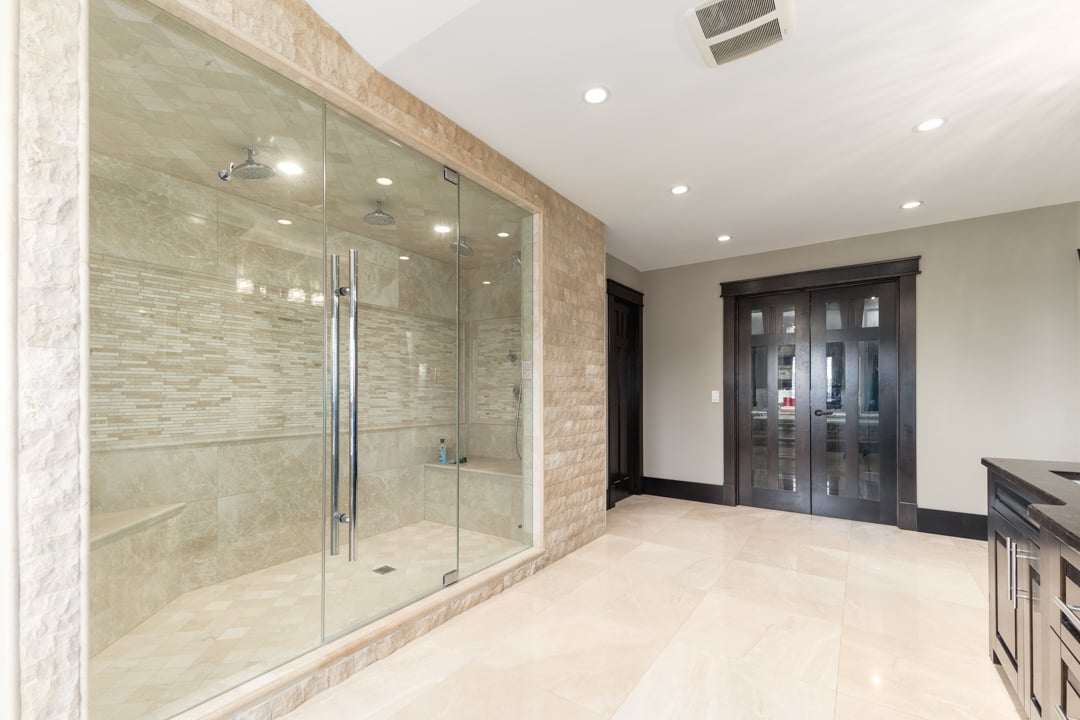 Private Bearspaw Estate Home