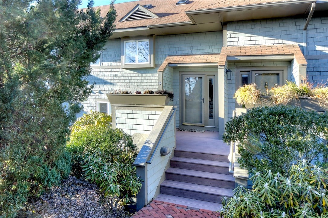 157 Harrison Ave #18
