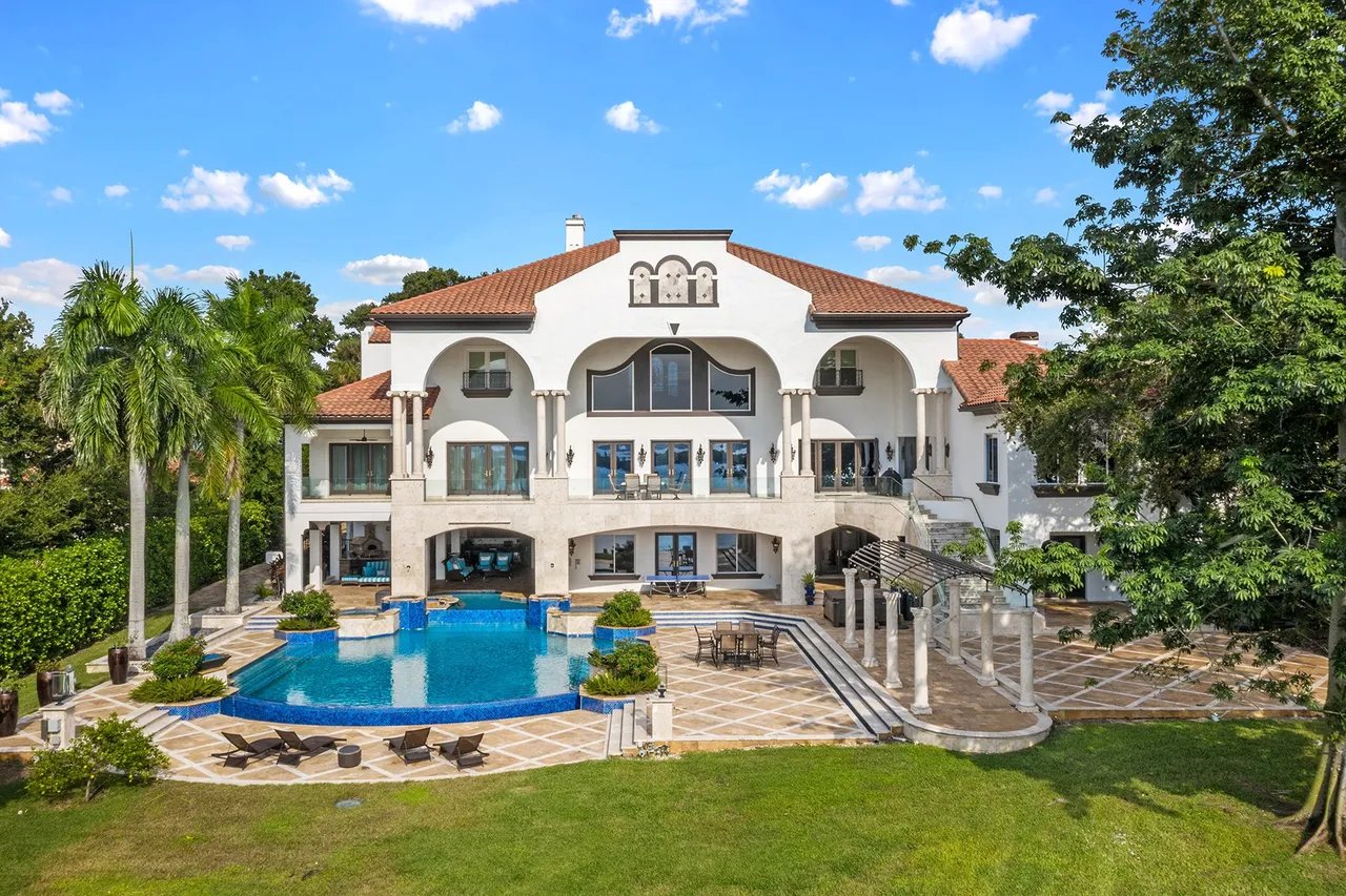 4645 S Tropical Trail, Merritt Island