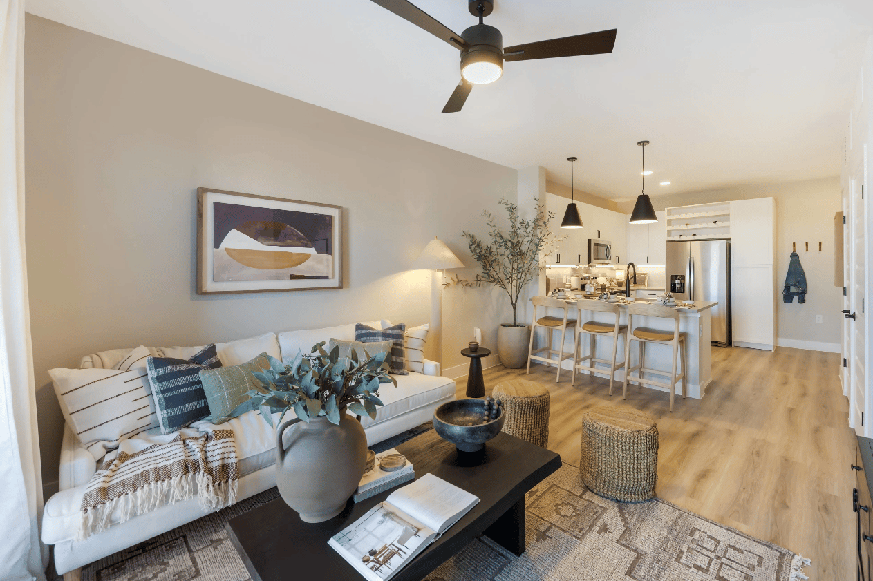 Up to 3 Months Free & $500 Gift Card!