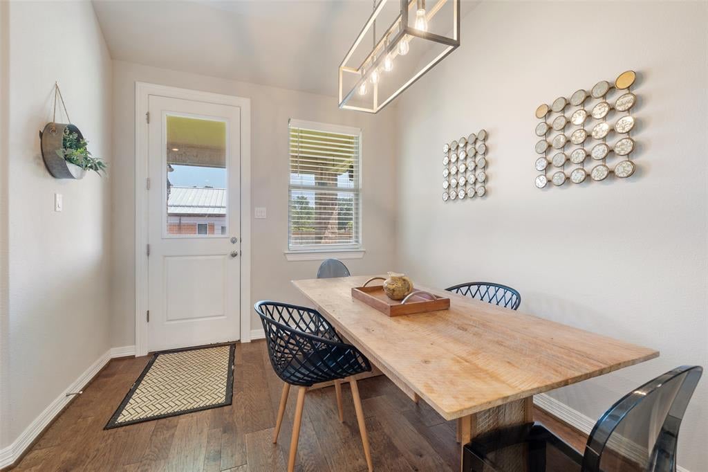 57 Briarwood Ln Bellville, Tx 77418