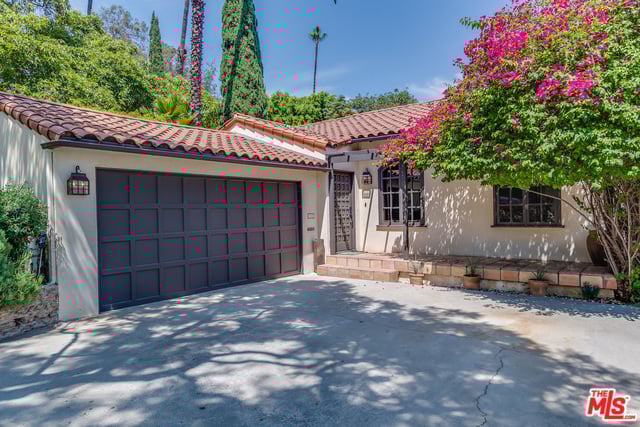 1738 N Ogden Dr