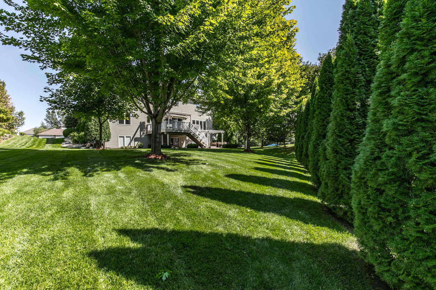 Beautiful 2-Story in Desirable OakParke Estates