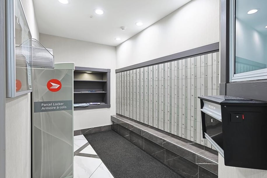 1001 Cedarglen Gate #522