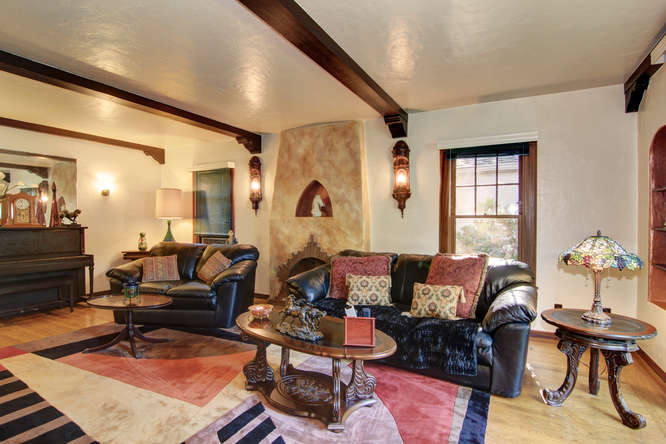 Gorgeous Land Park Brick Tudor!