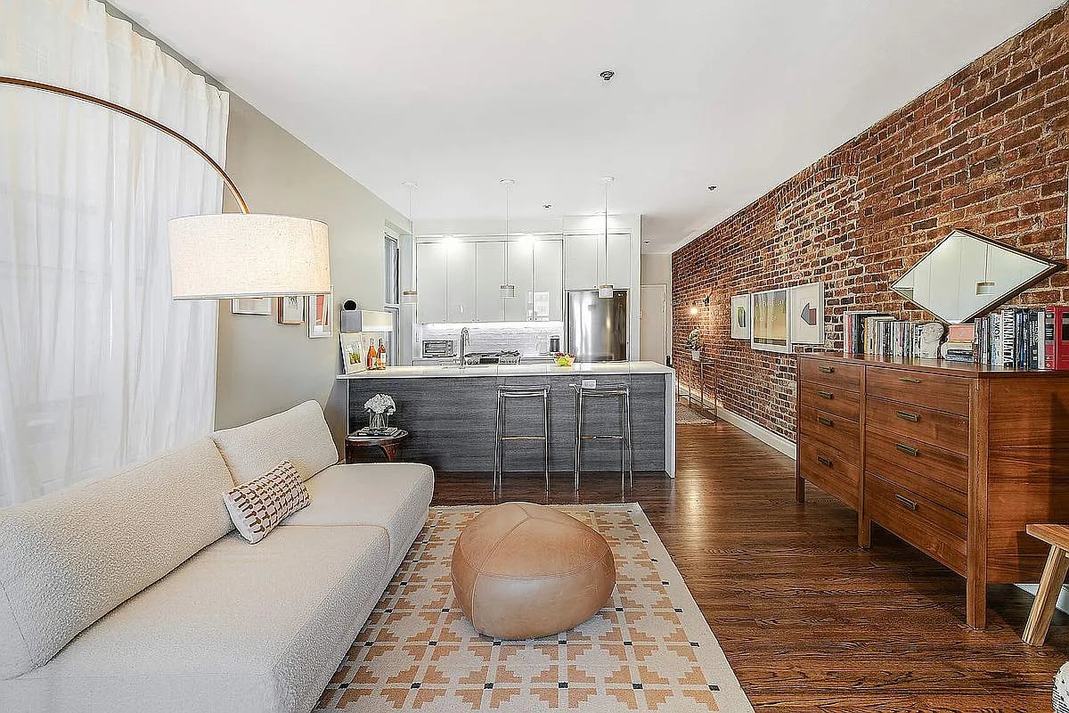 60 Pineapple St APT 7E