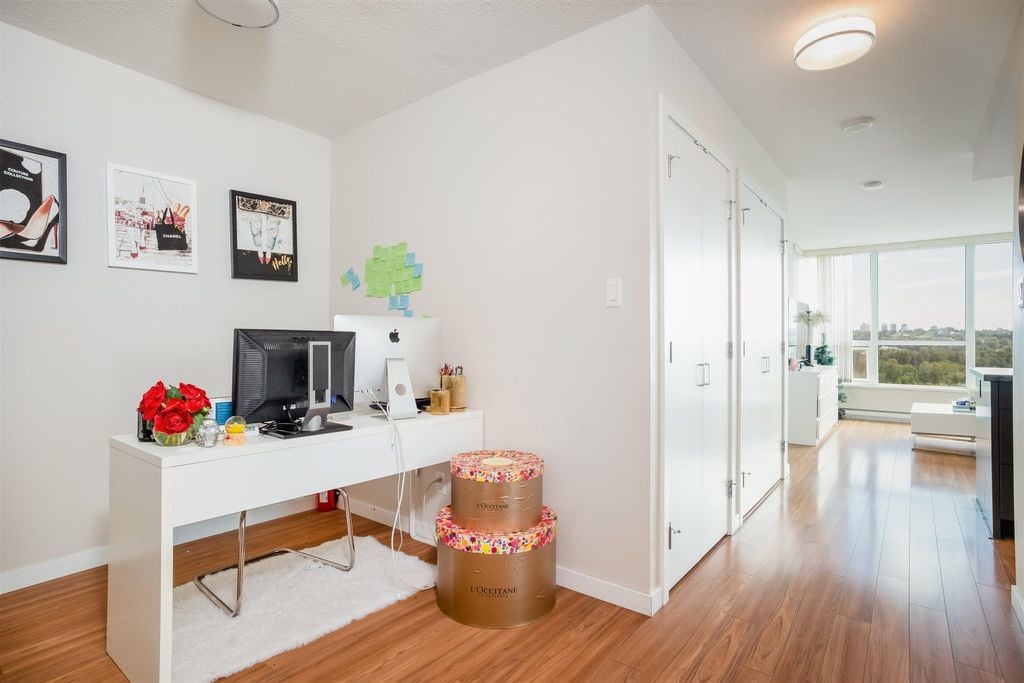 2200 Douglas Rd, #1404