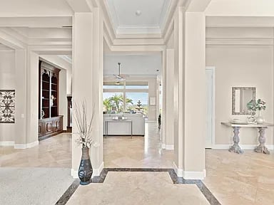 2280 Hidden Hills Ln