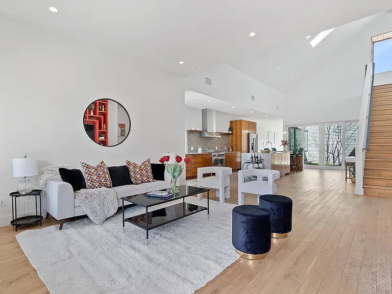 502 Park Blvd 