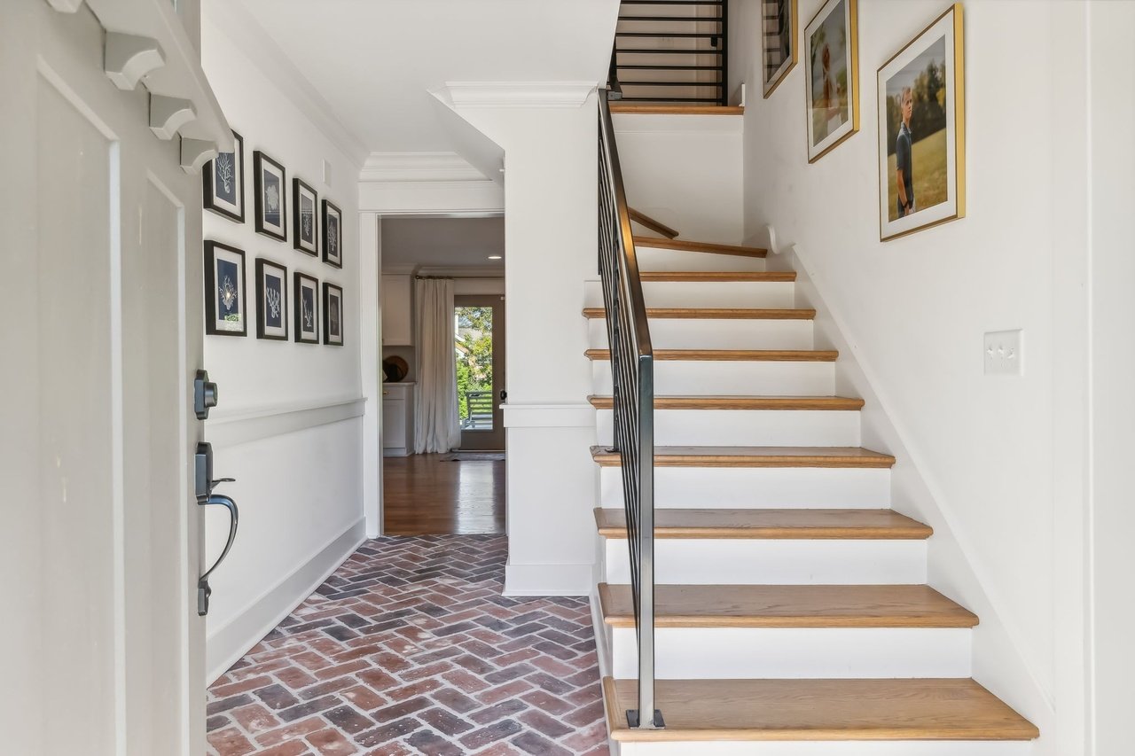 501 Green Apple Turn