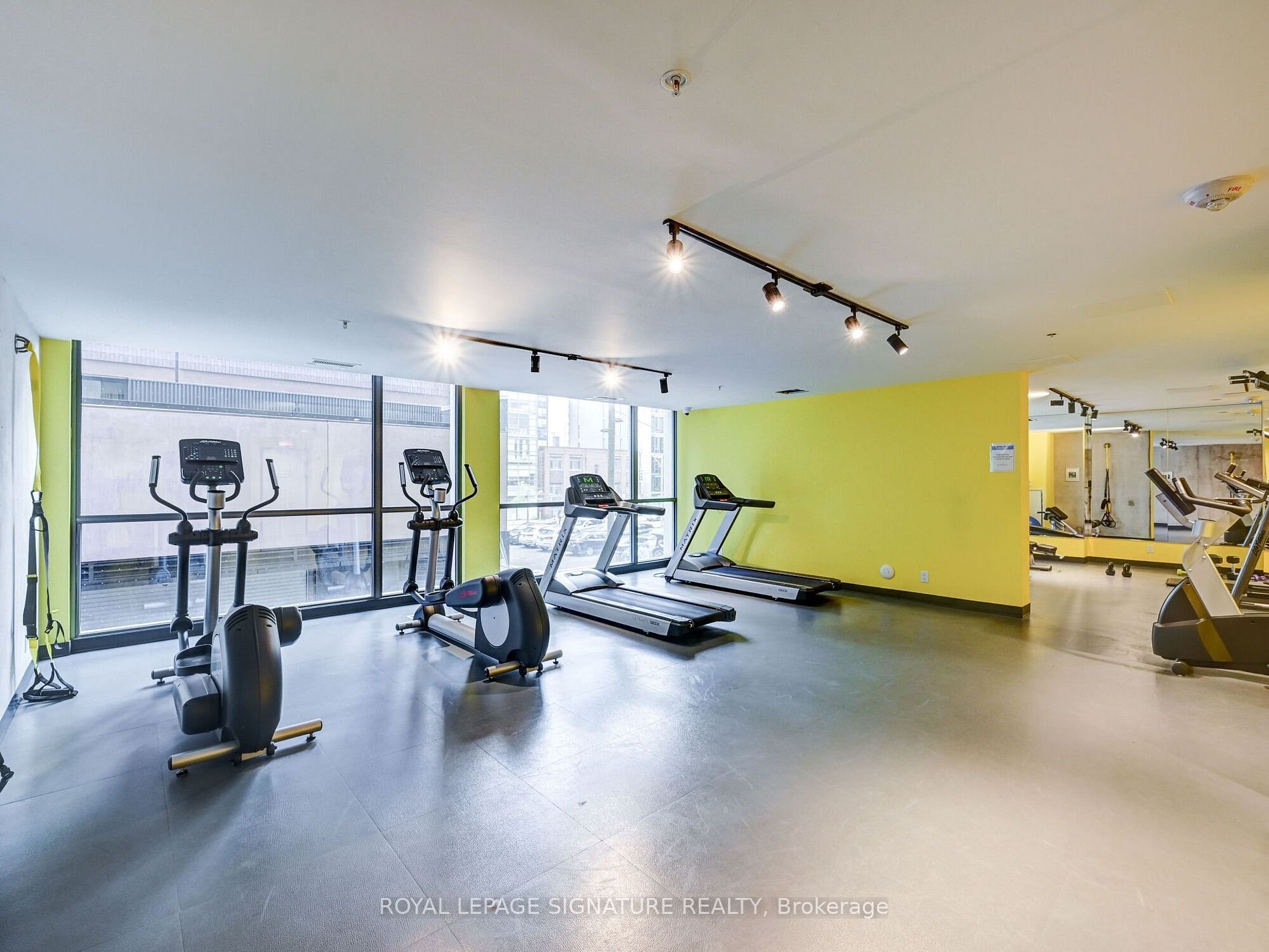 PRIME DOWNTOWN PENTHOUSE