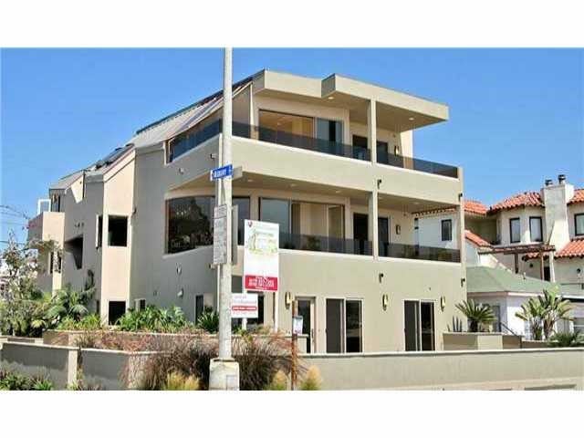 2663 Ocean Front Walk #3