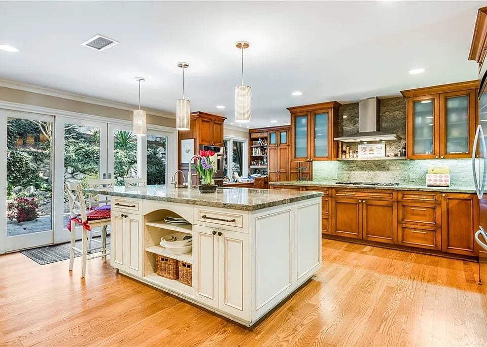 1673 Cataluna Pl