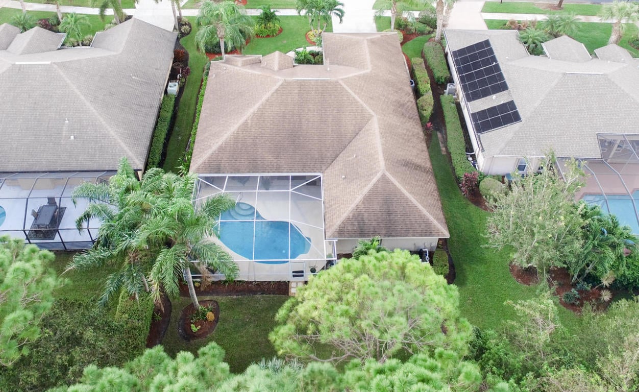214 SW Fernleaf Trl