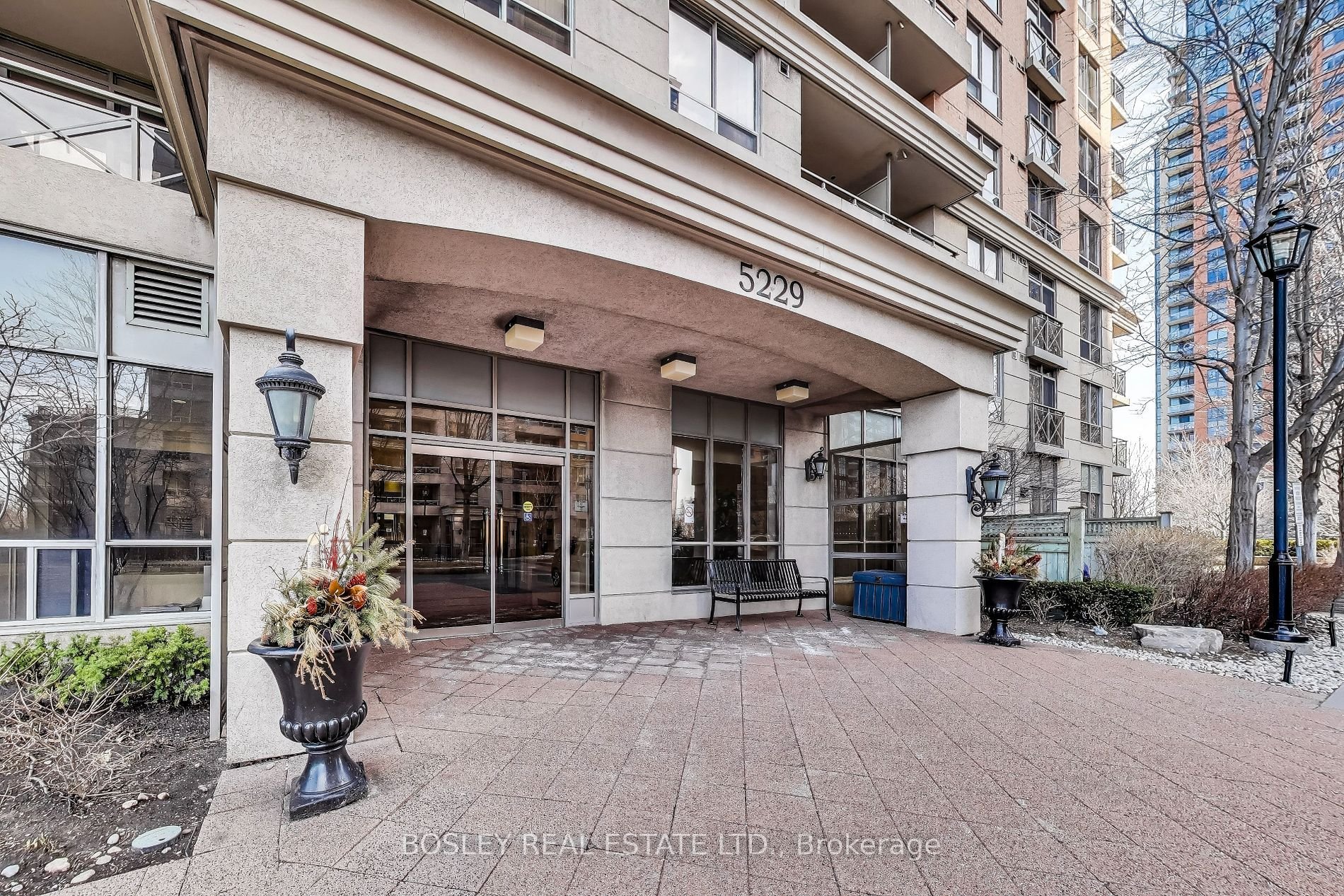 WESTLINE CONDOS 