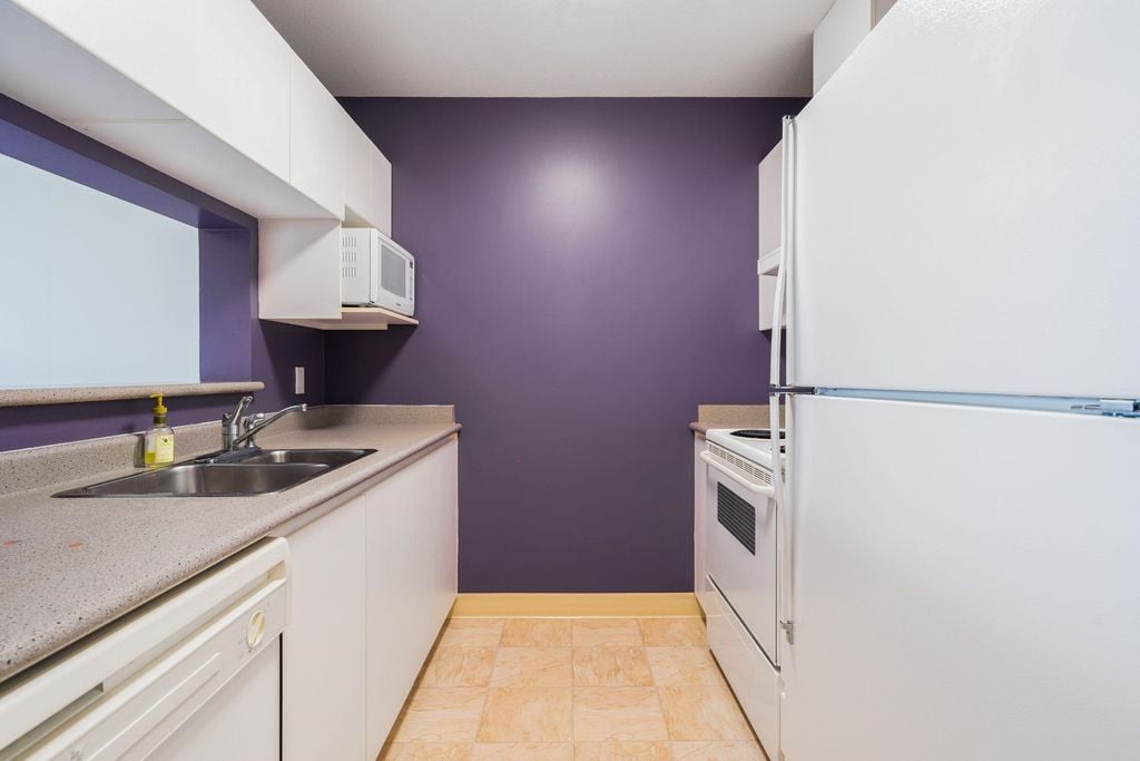 5189 Gaston St, #1701