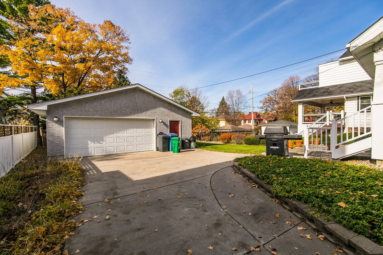 Charming 1.5-Story in Linden Hills